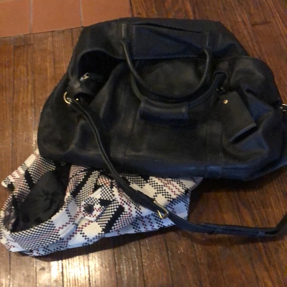 COACH Weekender Travel in Style Leather Overnight - Picture 2 of 7